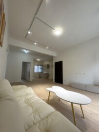 前鎮區待售房屋