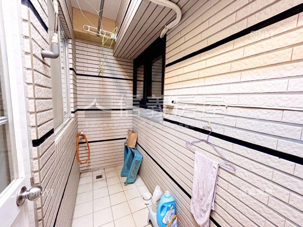 樂屋_高雄市左營區時代爵邸公爵區待售房屋 高雄市左營區時代爵邸公爵區待售房屋