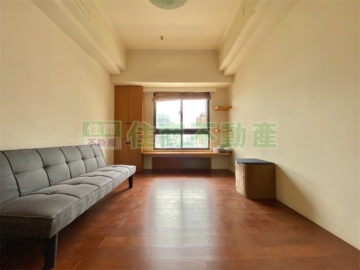 樂屋_台中市南區鄉林凱撒待售房屋 台中市南區鄉林凱撒待售房屋