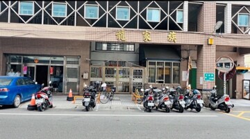 龍家族待售房屋