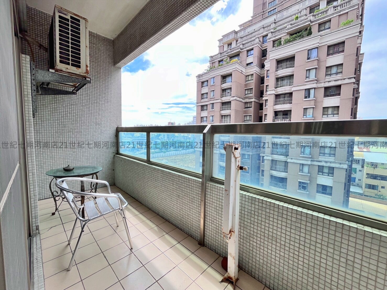 台中市西屯區新聯合國B1區待售房屋