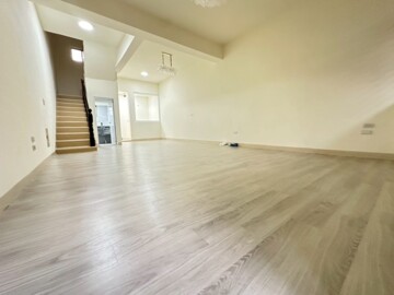 自由天地待售房屋