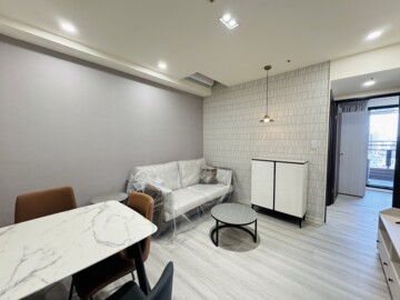 仁愛逸捷待售房屋