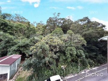 康寧山莊待售房屋
