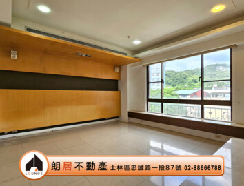 富春居待售房屋