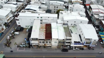 台東市區新生路上黃金店面 - Image 1