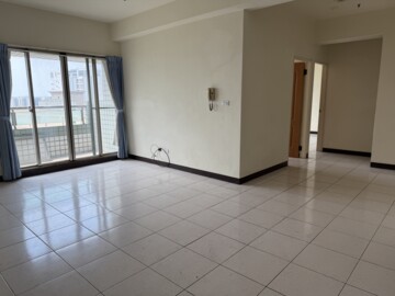 楠梓德賢大4房(1套房3雅房)+全新變頻冷氣5台 - Image 1