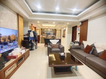 中悅桂冠待售房屋