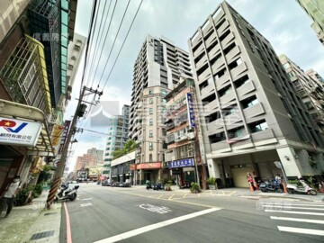 裕建華廈待售房屋