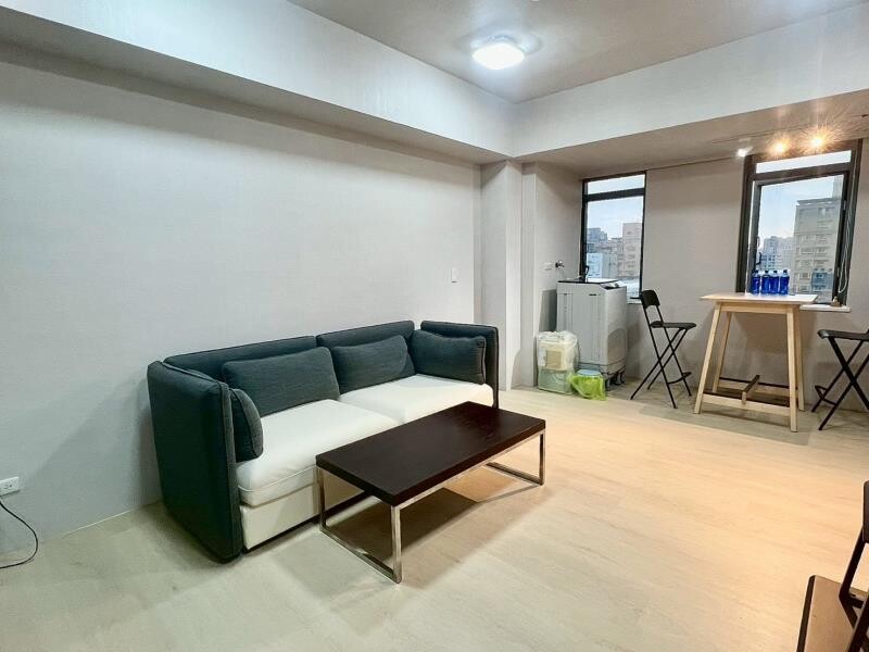 專約⚡❤️低總電梯制震2房⭕⭐️住商何叔螢