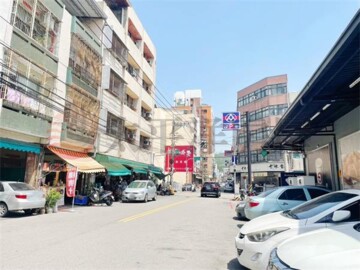 鎮新北路118巷華廈待售房屋
