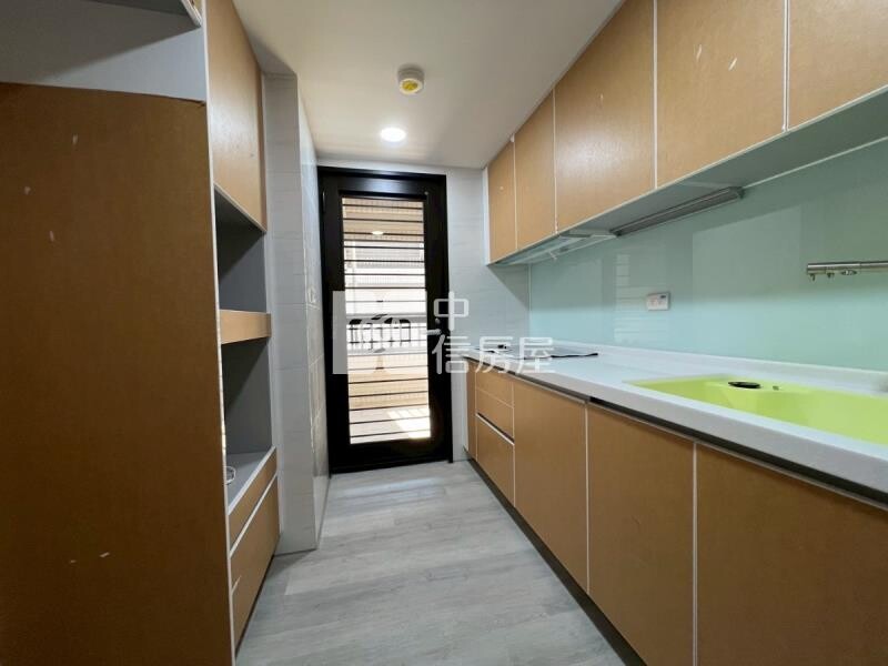 樂屋_台中市大里區櫻花興大之櫻待售房屋 台中市大里區櫻花興大之櫻待售房屋