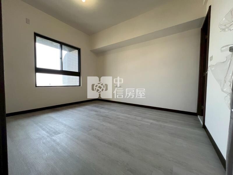 樂屋_台中市大里區櫻花興大之櫻待售房屋 台中市大里區櫻花興大之櫻待售房屋