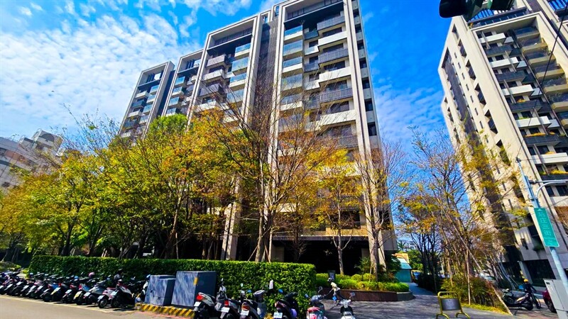 台中市北屯區國聚之界待售房屋