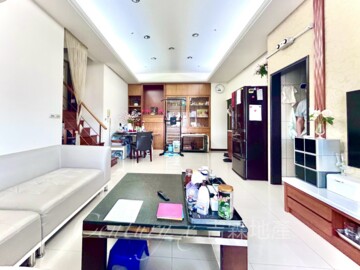 摩登高第待售房屋