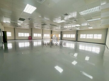 W近湖口交流道.中華路|稀有70坪倉庫|可稅. - Image 1