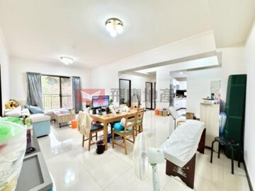 雲天大地待售房屋