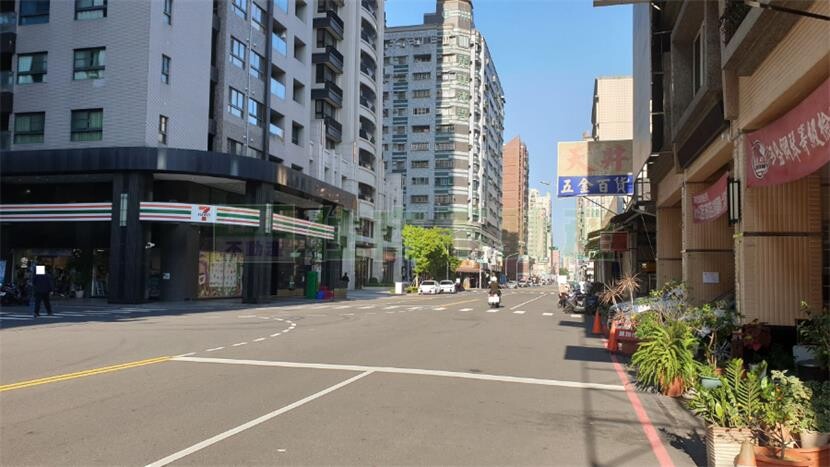 文川路商圈商業區1＋2店面