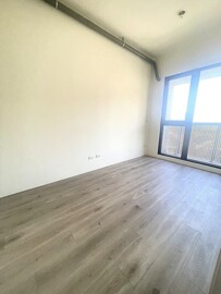 嘉鼎綻待售房屋