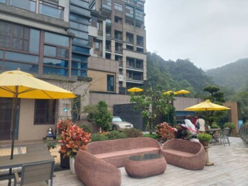 美麗山林華廈區待售房屋