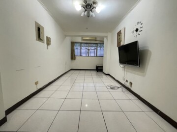 英雄鎮待售房屋