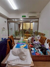 新學友待售房屋