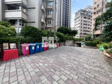 樂屋_至尊園邸待售房屋 至尊園邸待售房屋