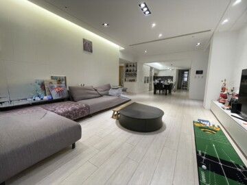 樂屋_國泰層峰待售房屋 國泰層峰待售房屋