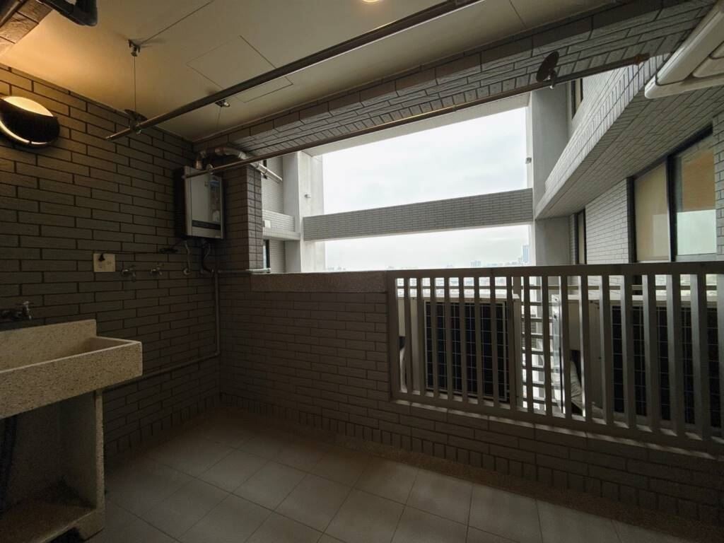 樂屋_台南市東區國泰上品硯極上景待售房屋 台南市東區國泰上品硯極上景待售房屋