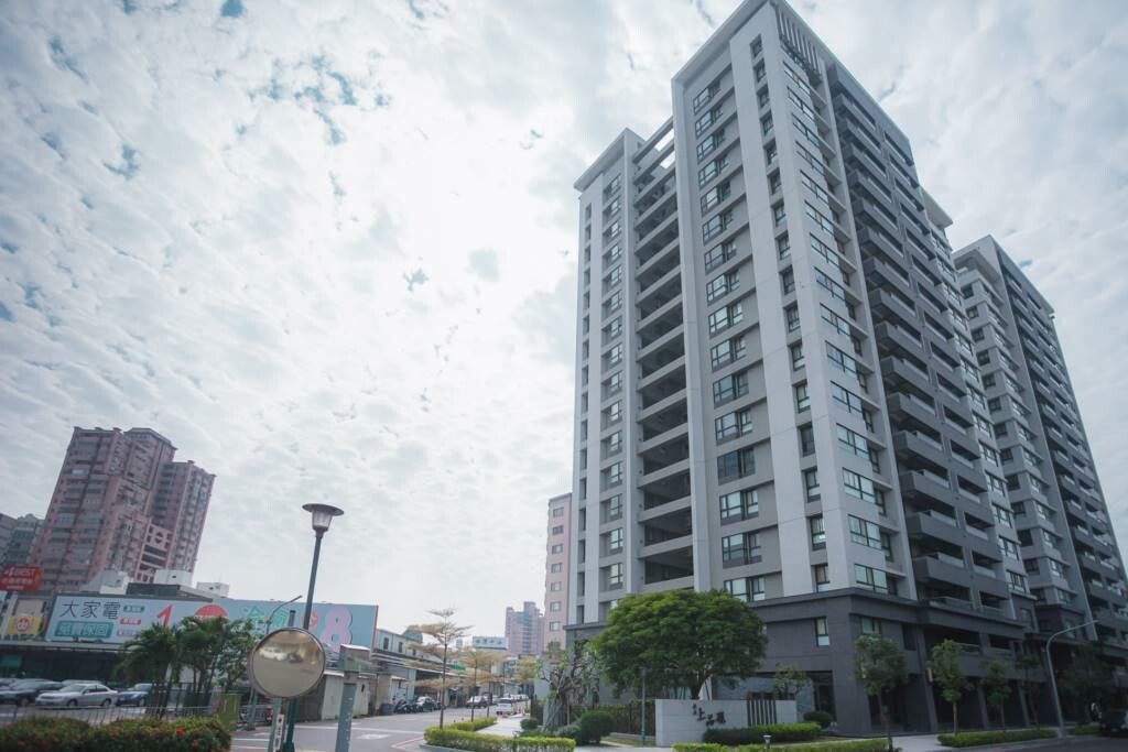 樂屋_台南市東區國泰上品硯極上景待售房屋 台南市東區國泰上品硯極上景待售房屋