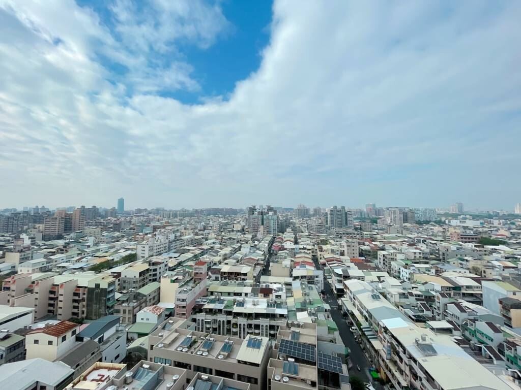 樂屋_台南市東區國泰上品硯極上景待售房屋 台南市東區國泰上品硯極上景待售房屋