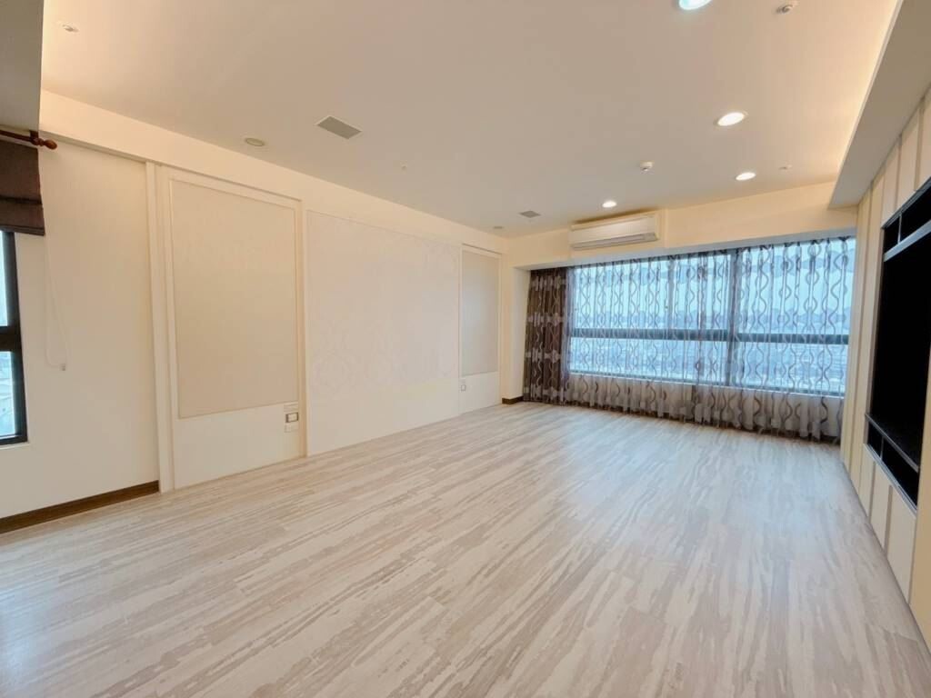 樂屋_台南市東區國泰上品硯極上景待售房屋 台南市東區國泰上品硯極上景待售房屋