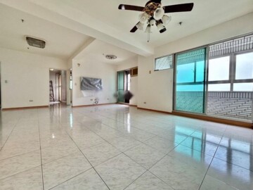 美麗皇家待售房屋