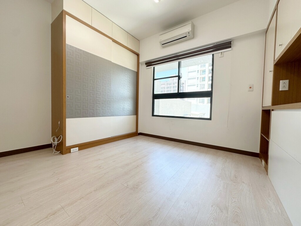樂屋_高雄市左營區太普新光線上待售房屋 高雄市左營區太普新光線上待售房屋