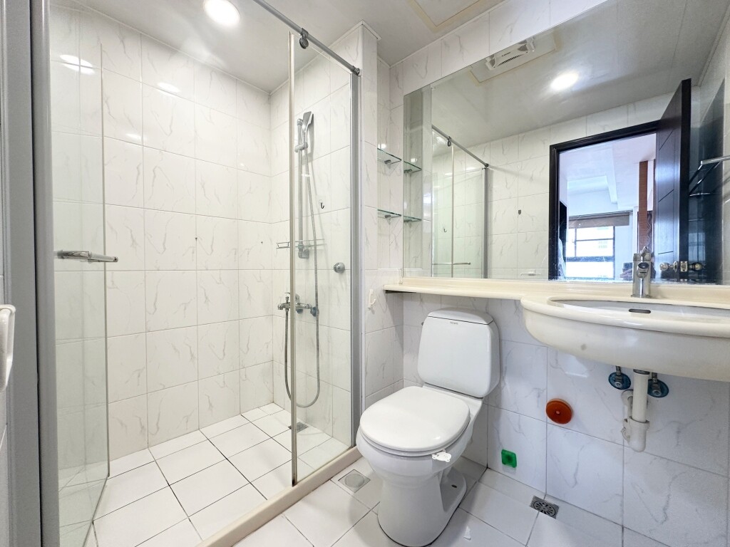 樂屋_高雄市左營區太普新光線上待售房屋 高雄市左營區太普新光線上待售房屋