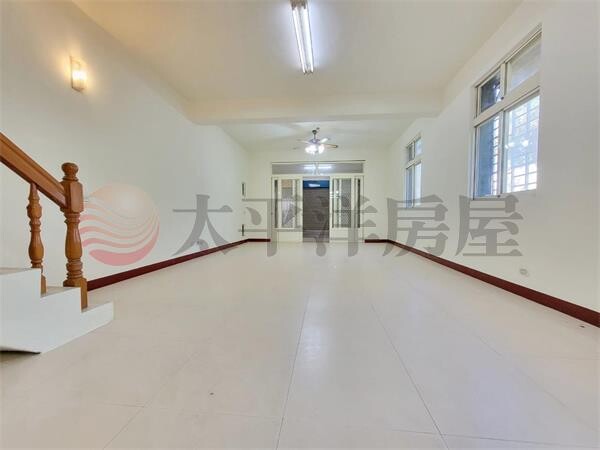 祥安國小邊間大地坪透天