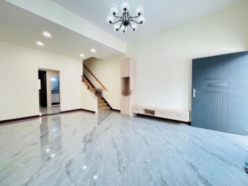 熱河路二段華廈待售房屋