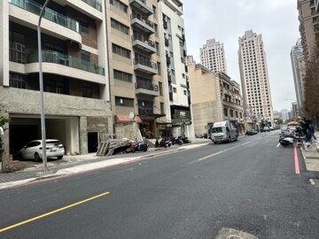 *Costco全新百坪大店面辦公/新竹最強中信獨家 - Image 1