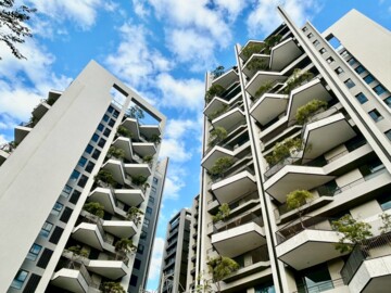 鉅虹映一彎綠待售房屋