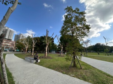 鳳凰花園待售房屋