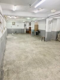 大安區公寓B1適合廠辦 - Image 1