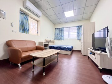 光華國小文化中心商圈10坪大套房5樓可租補另有2樓 - Image 1