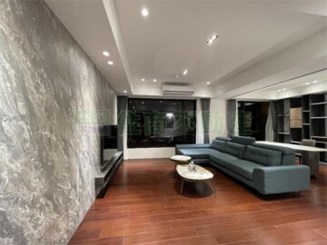 金陵華廈待售房屋