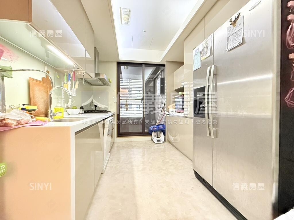 樂屋_台中市西屯區由鉅大謙待售房屋 台中市西屯區由鉅大謙待售房屋