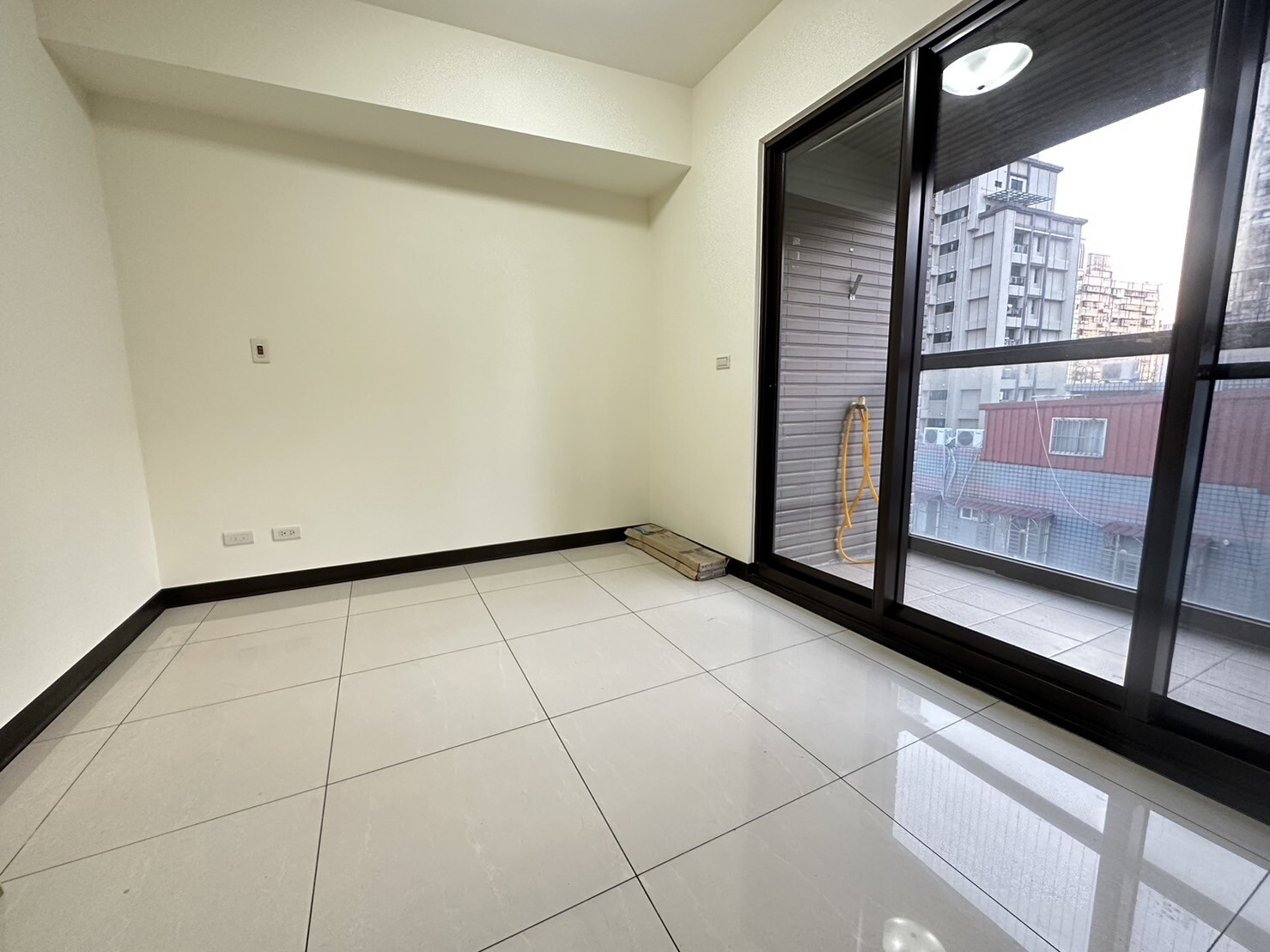 新北市三重區蒲陽和峰待售房屋
