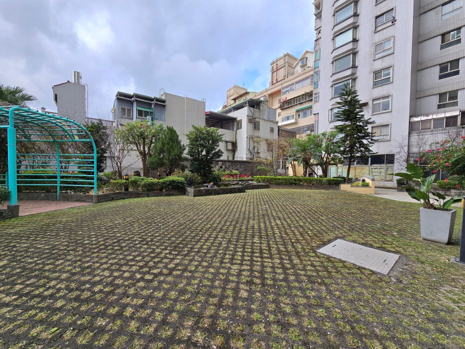 新北市淡水區擎天大第待售房屋