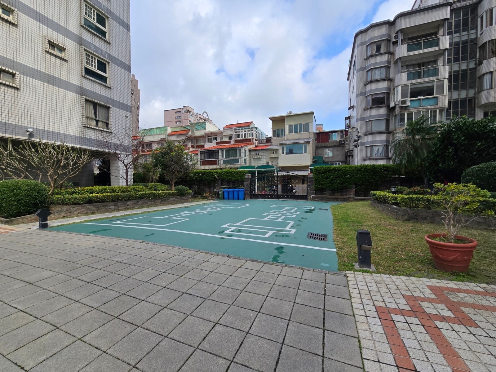 新北市淡水區擎天大第待售房屋