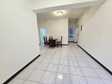 巴賽隆納大廈待售房屋