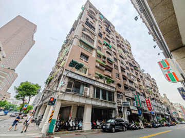 京城阿波羅待售房屋