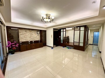 華南名人巷待售房屋